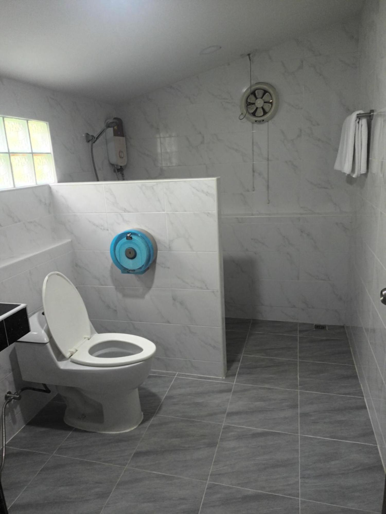Saen Kam Resort Chiang Mai Chambre photo